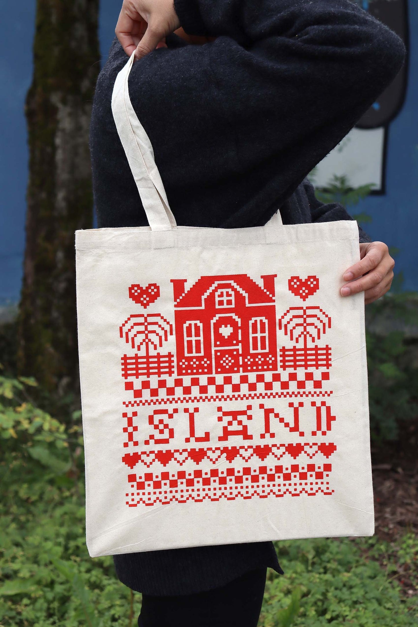 ISLAND TOTE